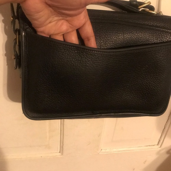 Dooney & Bourke Vtg. genuine leather bag, code # A8 005942, Made in USA - Picture 15 of 17